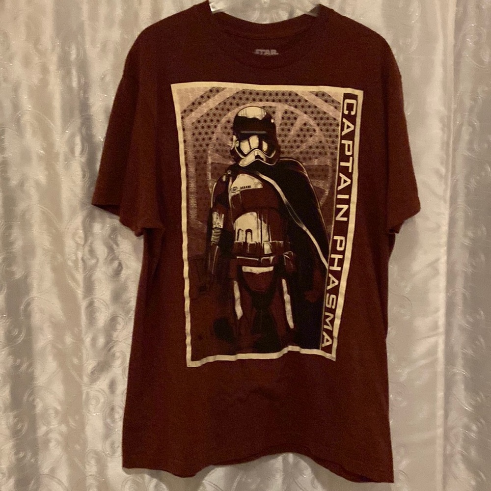 Star Wars Captain Phasma T-Shirt Adult Size Large 🔥